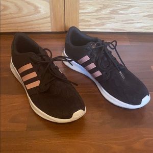 adidas black and rose gold tennis shoes